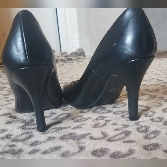 Cityclassified, Size 6.5 - Picture 6 of 9